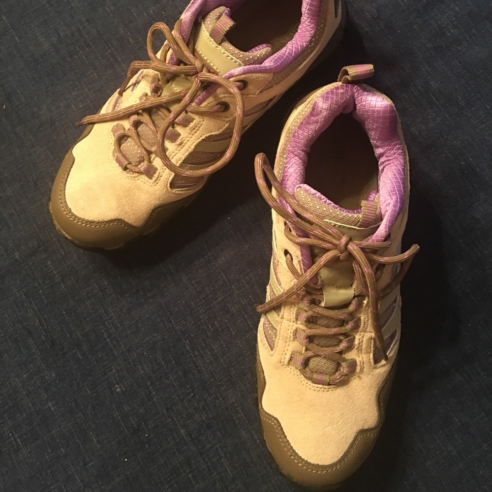 Pacific Trail Alta Hiking Shoes, Size 9.5.